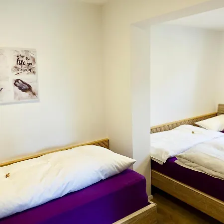 Appartamento #4 Mit Terrasse In Zentraler Dennoch Ruhiger Lage - Stadtbus Vor Der Tuer! *