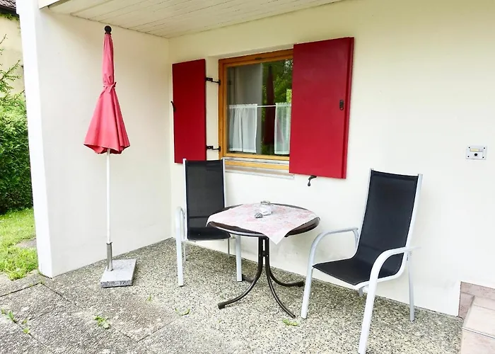 #4 Mit Terrasse In Zentraler Dennoch Ruhiger Lage - Stadtbus Vor Der Tuer! * לינדאו